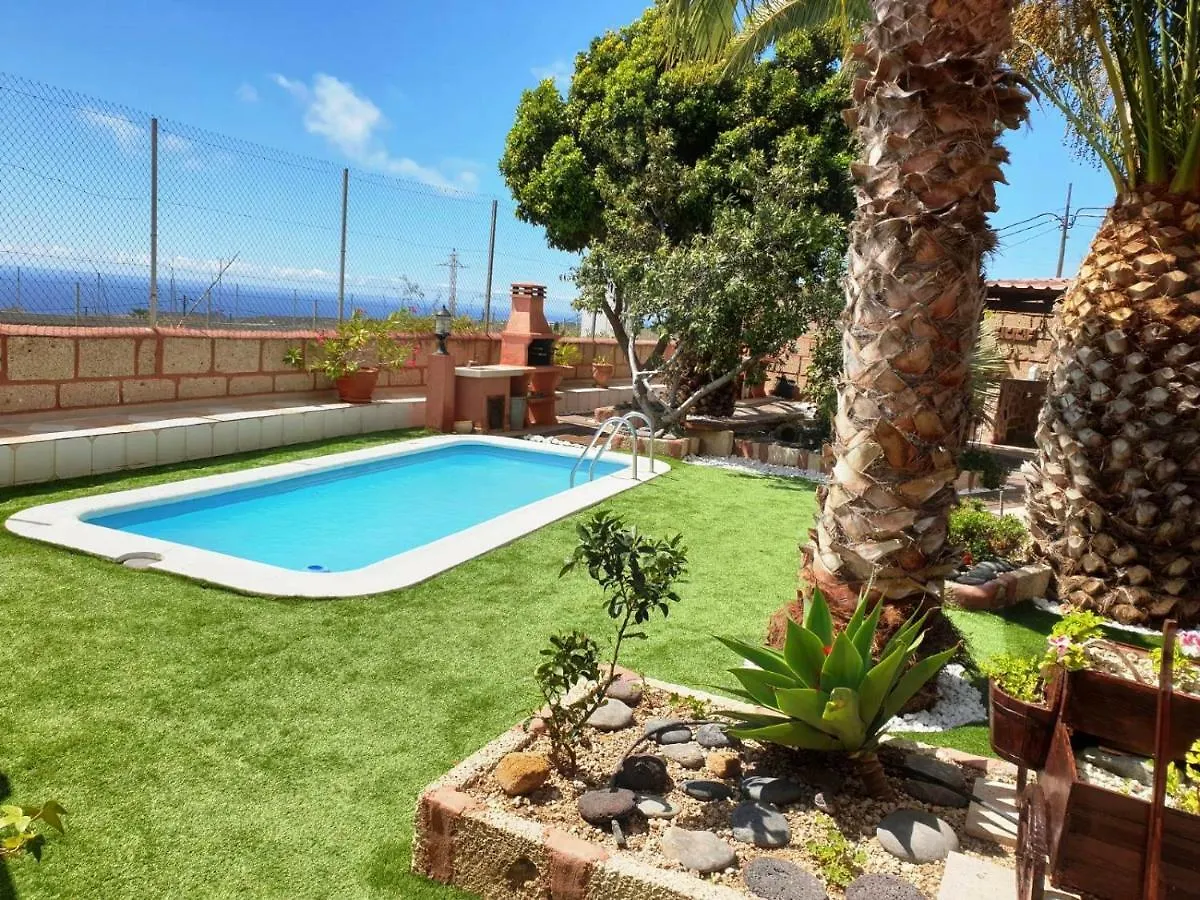 Almendro Villa Arico Viejo 0*,  Spanien