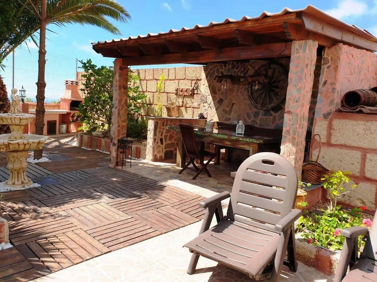 Almendro Villa Arico Viejo Spanje